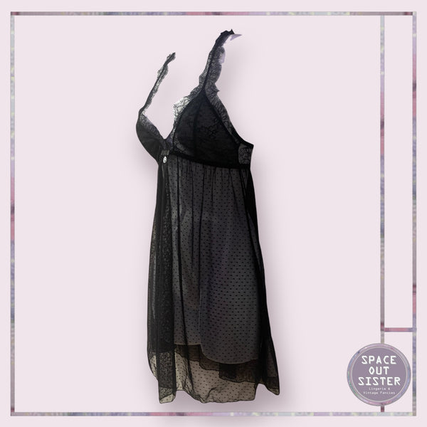 Vintage M Nightdress