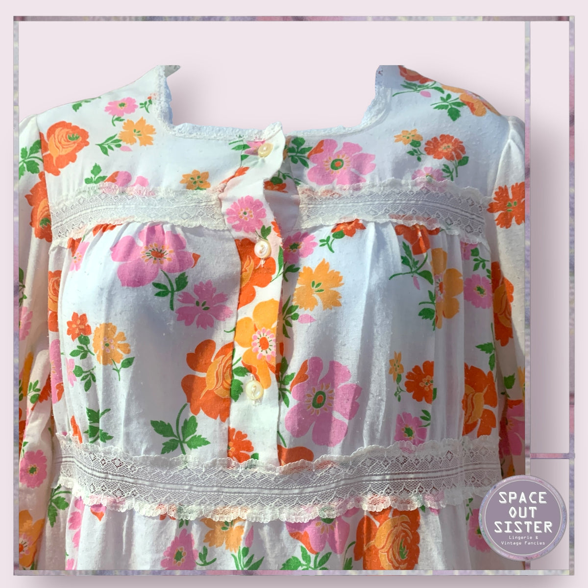Vintage Orange & Pink Floral Nightdress Bust 34”