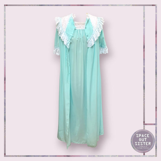 Vintage Saxon Peignoir Set