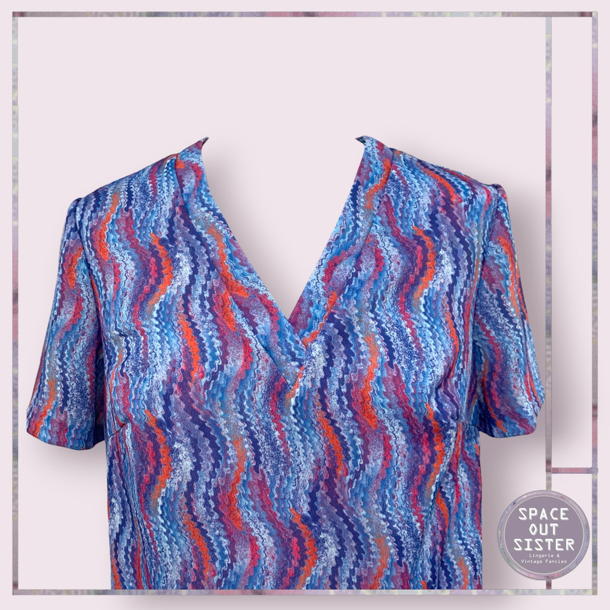 Vintage Blue & Red Top Bust 36"