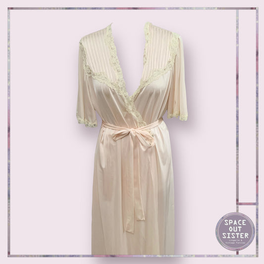 Vintage Vanity Fair Robe