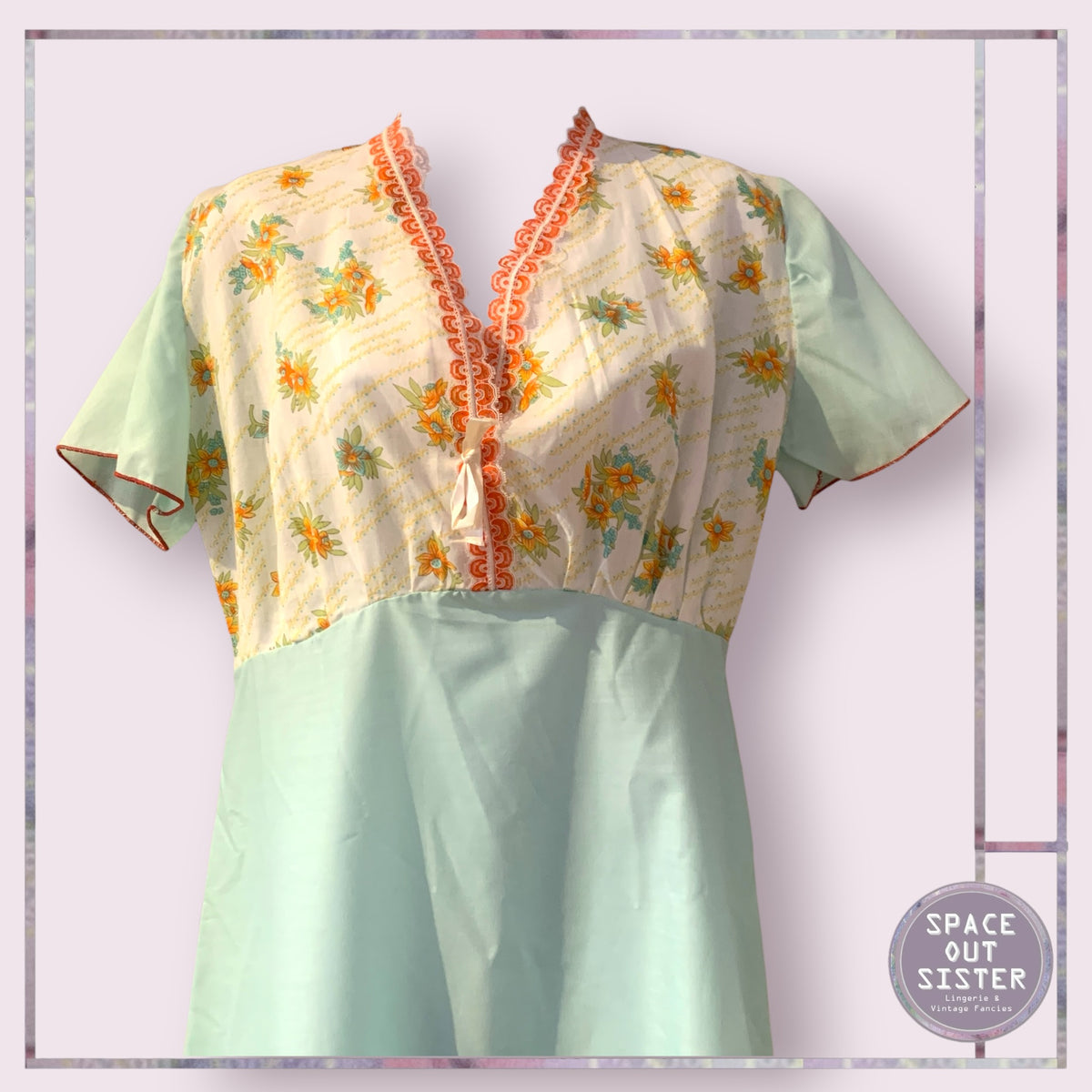 Vintage Mint Green With Orange Nightdress Bust 34”