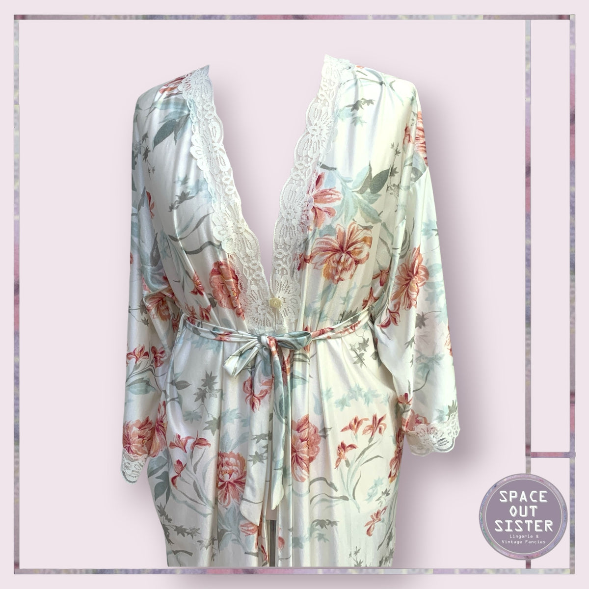 Vintage Contessa Robe