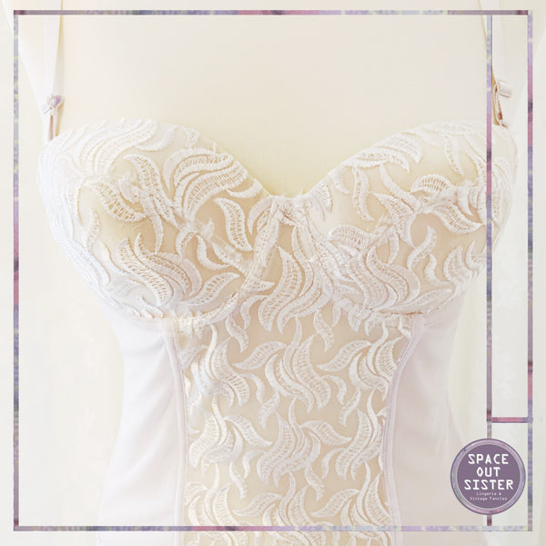 White Embroidered Lace Basque